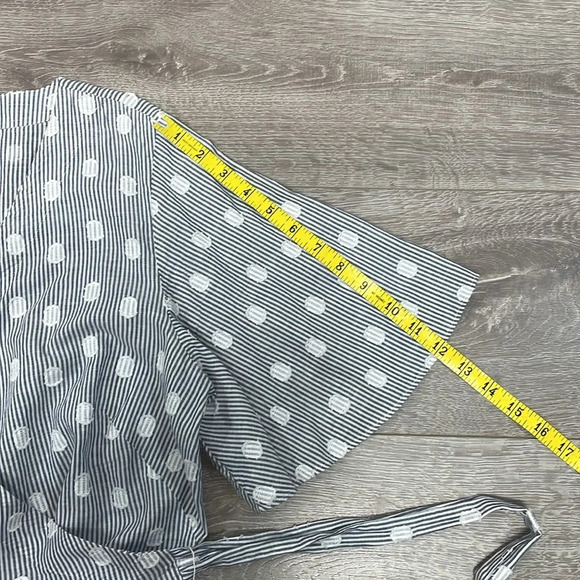 LOFT Blue White Striped Dot Flutter Sleeve Wrap Blouse LP - Picture 8 of 12